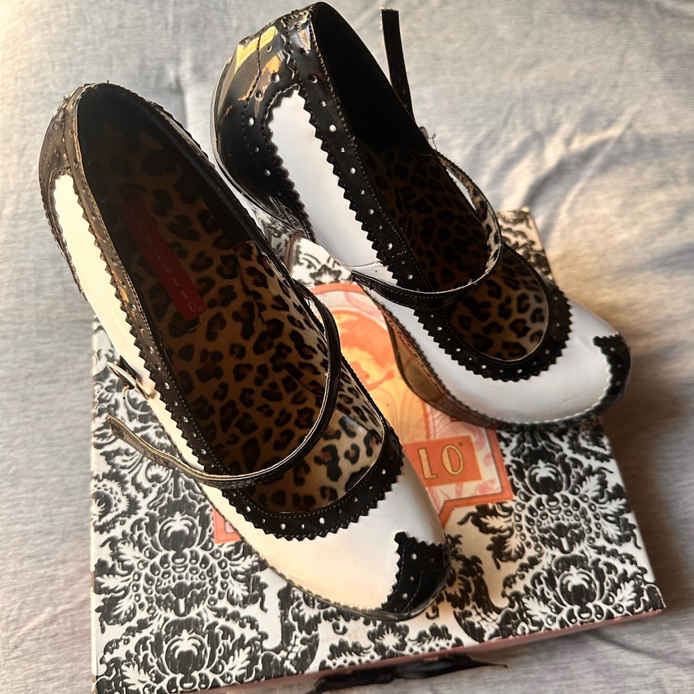 Bordello Heels